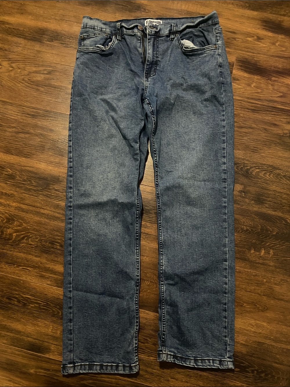 Classic women’s Blue Straight-Leg Jeans